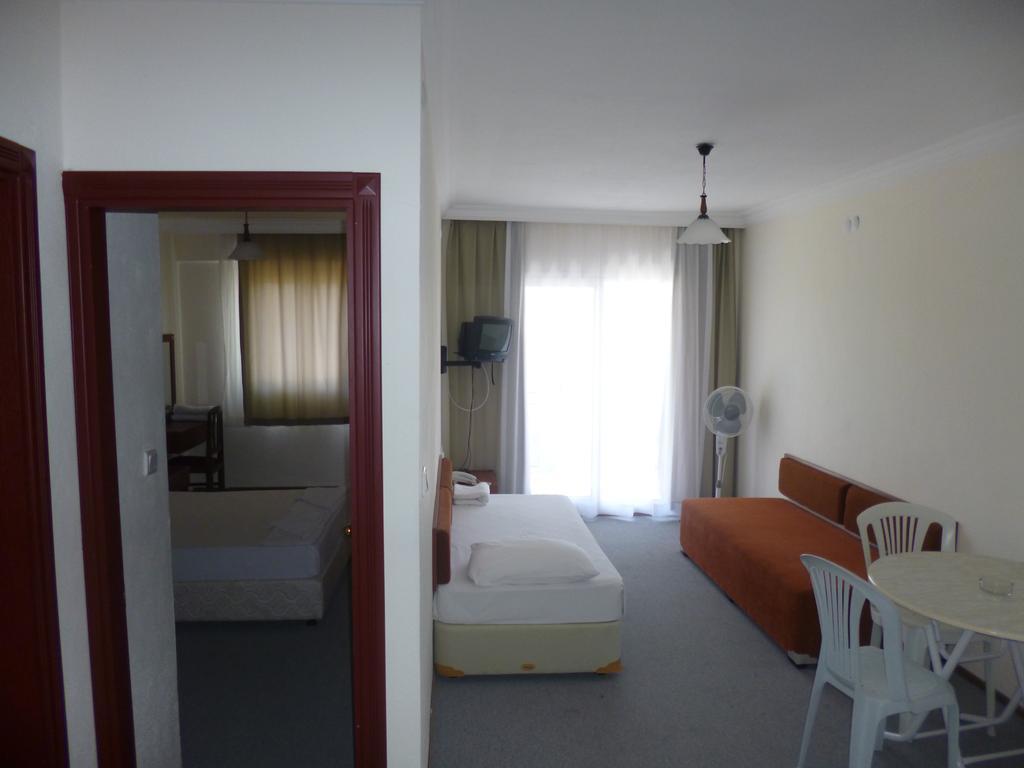 Albayrak Hotel Çeşme Exteriör bild