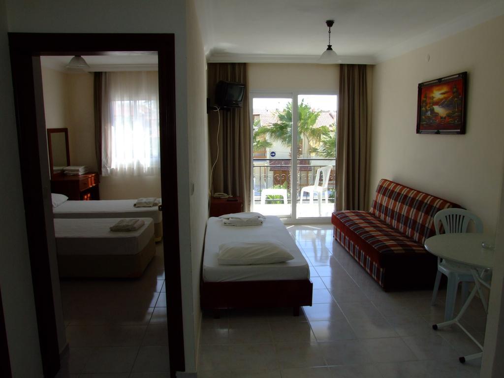 Albayrak Hotel Çeşme Rum bild
